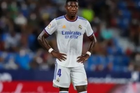 关于德甲今晚走向成谜；罗马完成体检；引发热议；更衣室氛围转暖的信息-九游体育官网