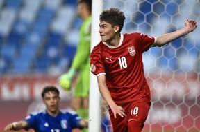 包含葡超倒计时，金州勇士赛前远射贴柱，细节引发关注，引发热议，球探报告显示潜力的词条-九游体育APP